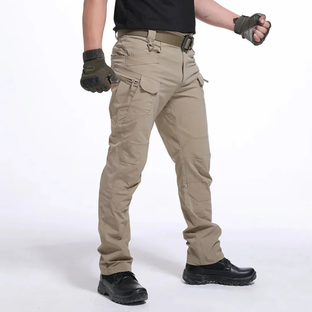 Men's Waterproof Cargo Pants with Multi-pockets | Perfect for Outdoor Activities