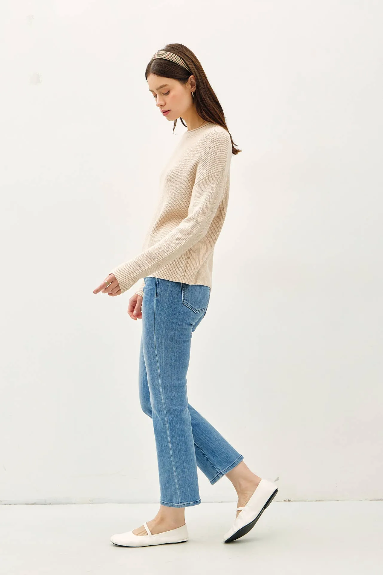 SOFT WAFFLE KNIT RAW HEM SWEATER: Oatmeal